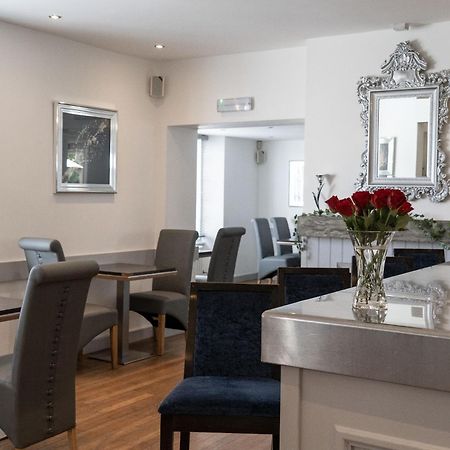 غريت بيركهام The Kings Head Country Hotel المظهر الخارجي الصورة