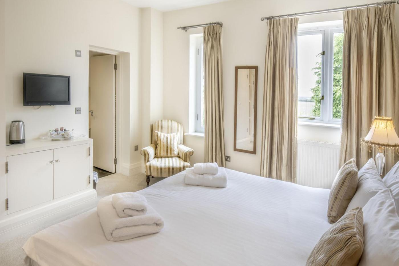 غريت بيركهام The Kings Head Country Hotel المظهر الخارجي الصورة