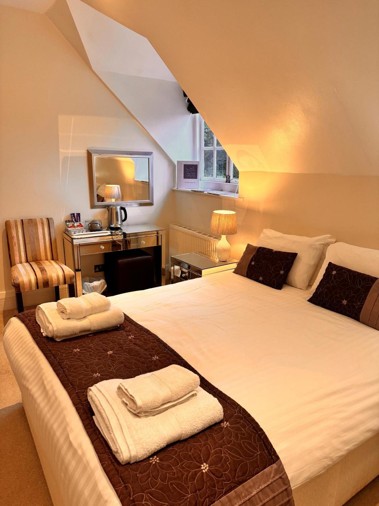 غريت بيركهام The Kings Head Country Hotel المظهر الخارجي الصورة