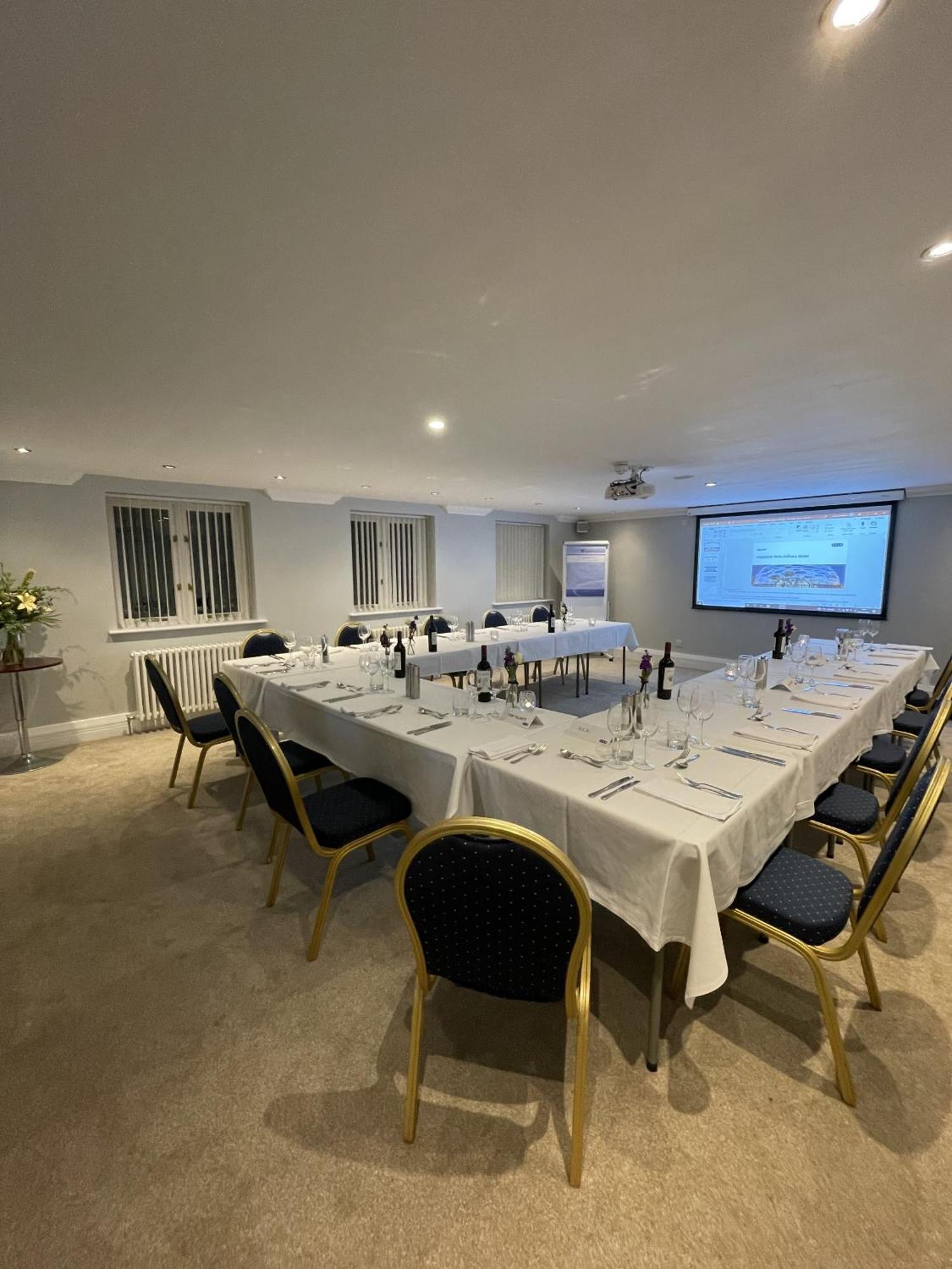 غريت بيركهام The Kings Head Country Hotel المظهر الخارجي الصورة