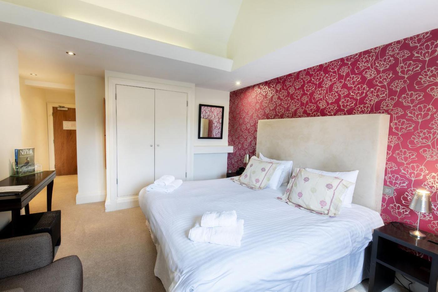 غريت بيركهام The Kings Head Country Hotel المظهر الخارجي الصورة