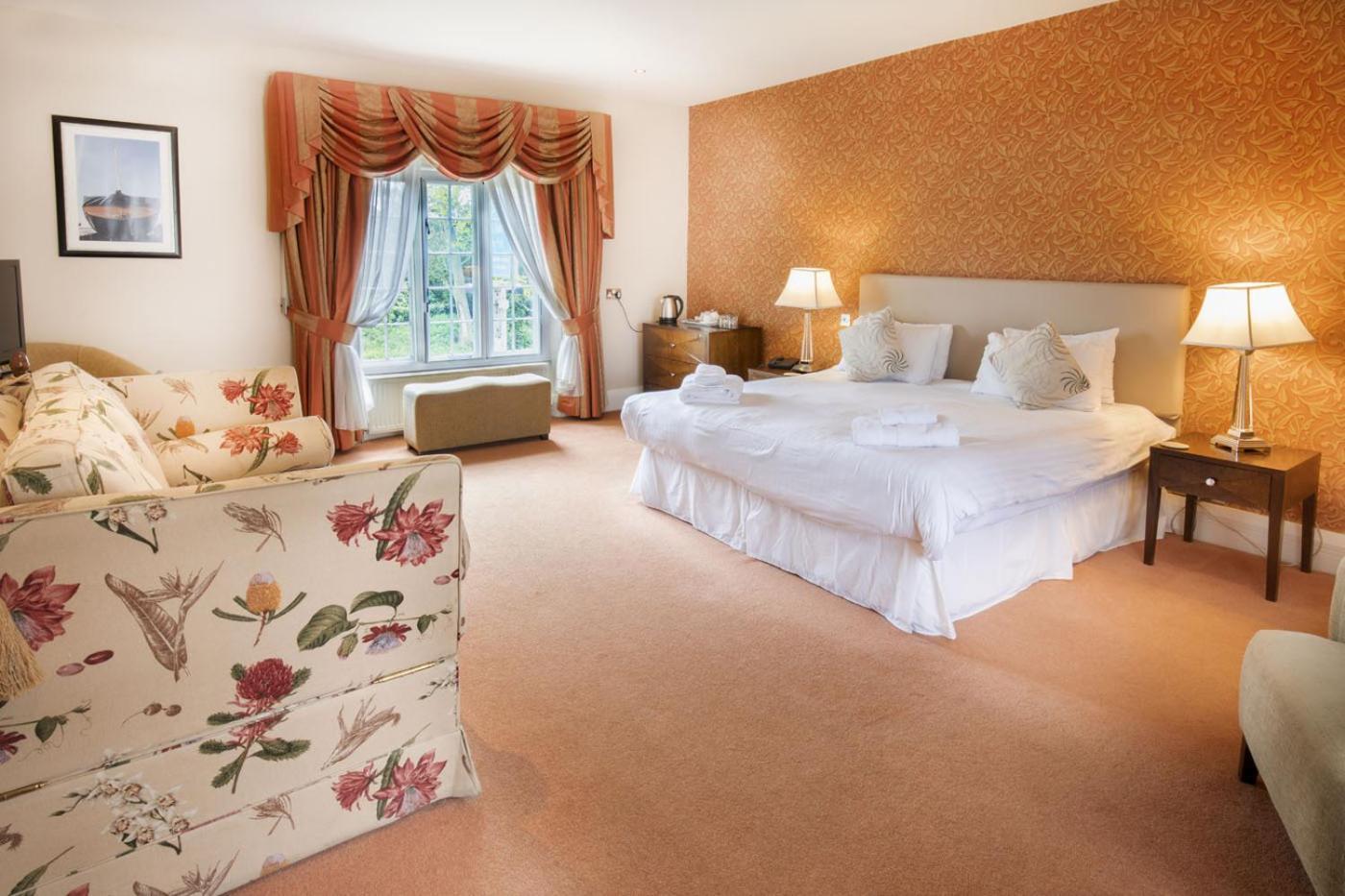 غريت بيركهام The Kings Head Country Hotel المظهر الخارجي الصورة