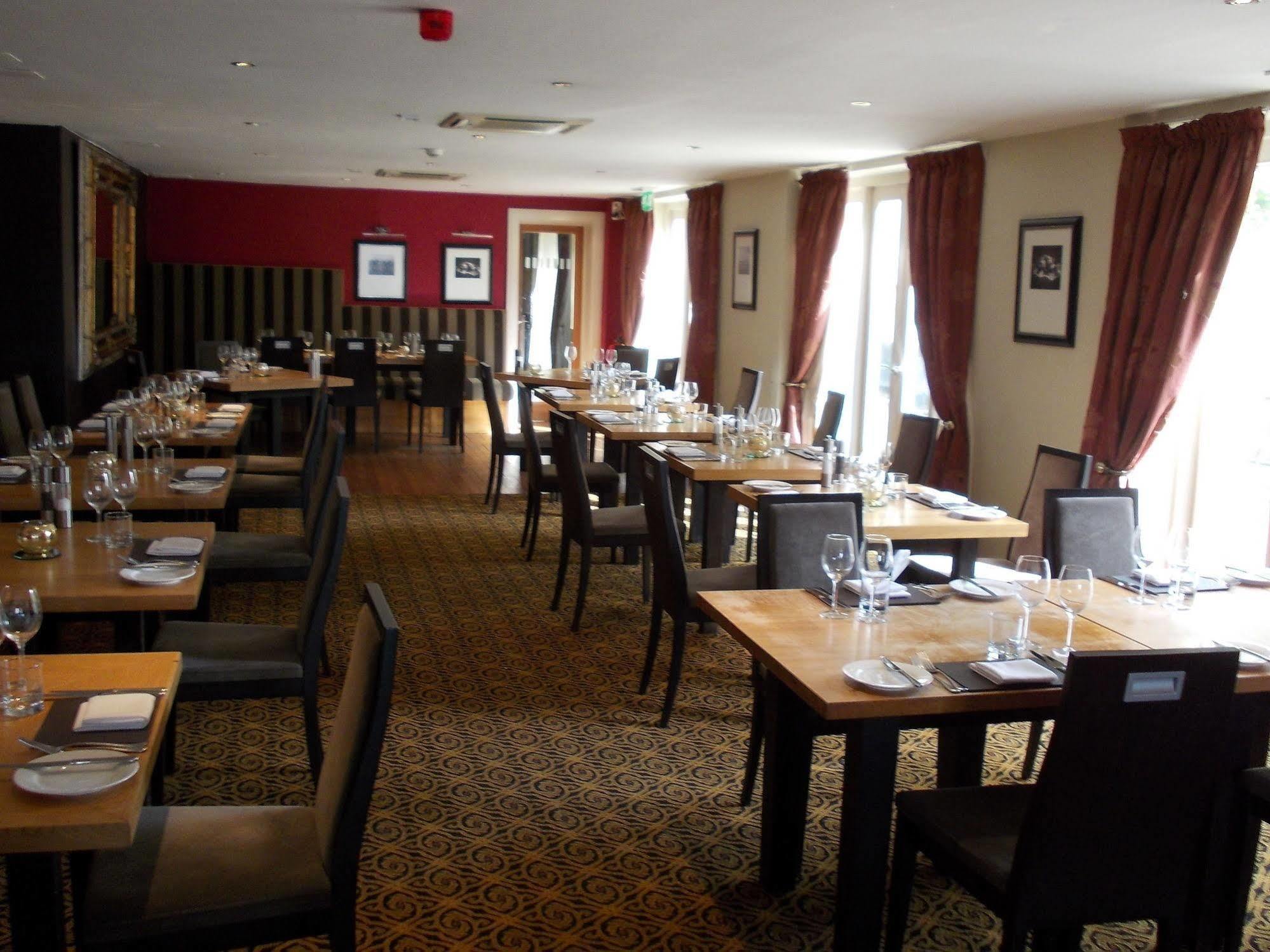 غريت بيركهام The Kings Head Country Hotel المظهر الخارجي الصورة
