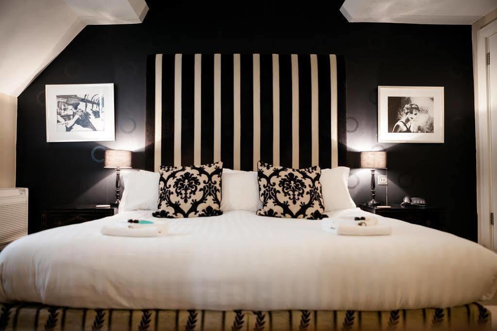 غريت بيركهام The Kings Head Country Hotel المظهر الخارجي الصورة