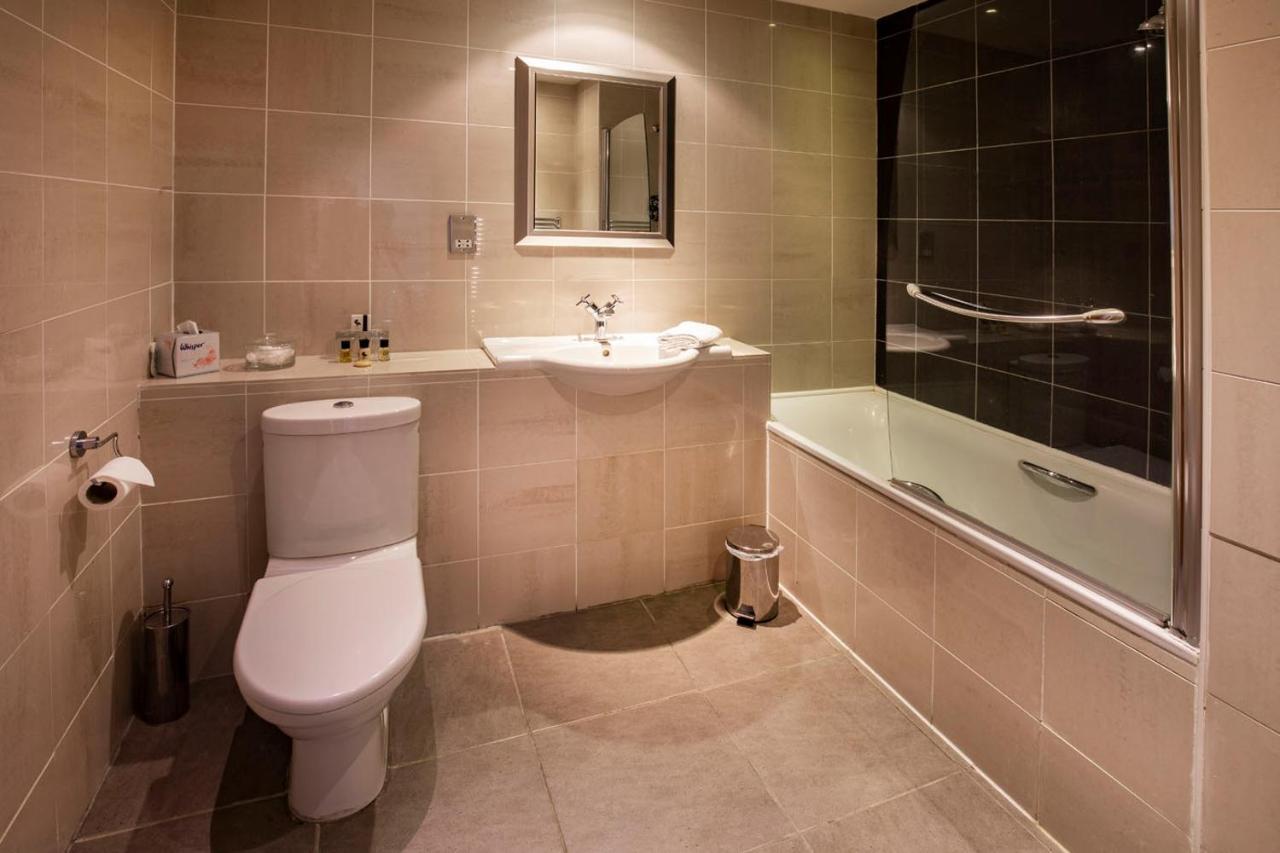 غريت بيركهام The Kings Head Country Hotel المظهر الخارجي الصورة